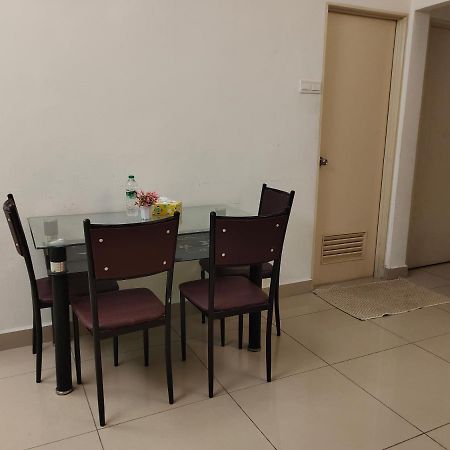 2 Rooms Homestay Deviana Wakaf Che Yeh Kota Bharu Ngoại thất bức ảnh
